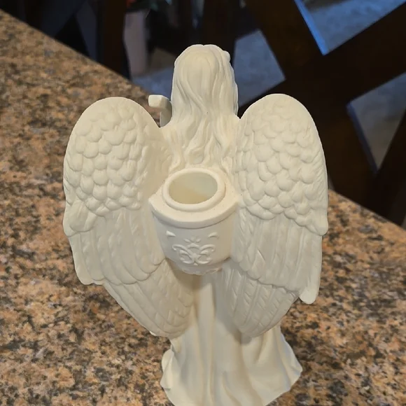 Vintage Partylite Set of Three White Angel Figurines - Picture 5 of 11
